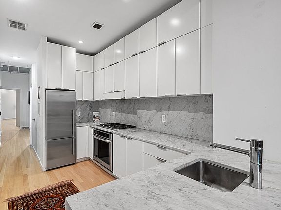 3rd image of 540 W 149th St #2