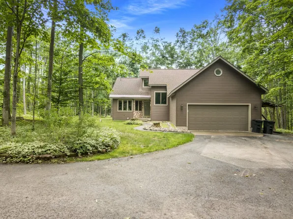 10402 Mount Frederick Rd, Gaylord, MI 49735