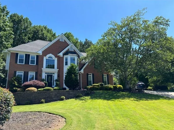 10830 Carrara Cv, Alpharetta, GA 30022