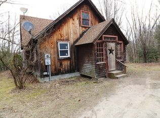 11 N Pack Ln, Greenfield, NH 03047