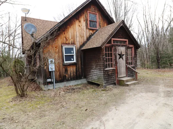 11 N Pack Lane, Greenfield, NH 03047