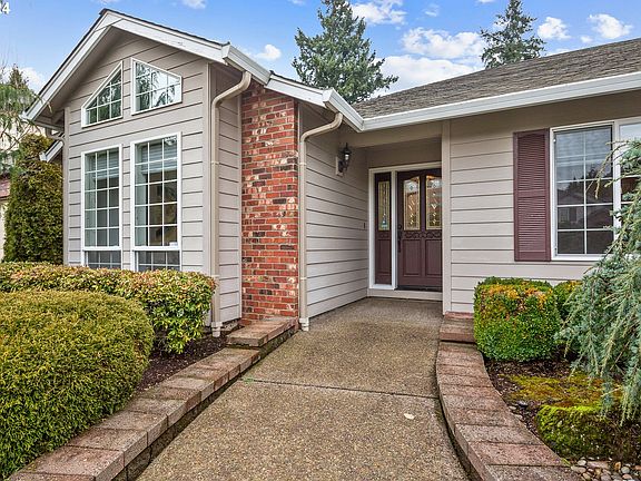 2nd image of 13609 NE 25th Ave