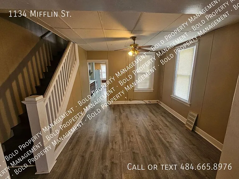 1134 Mifflin St — Photo 2