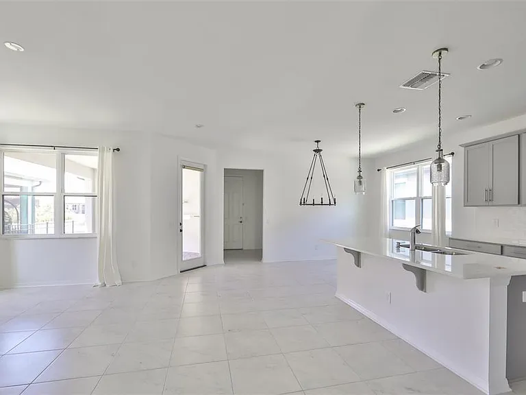 3044 Abrams Trl — Photo 4
