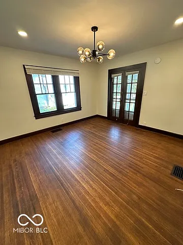5807 Lowell Ave #5805 — Photo 13