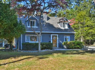 79 Colgate Ave, Wyckoff, NJ 07481