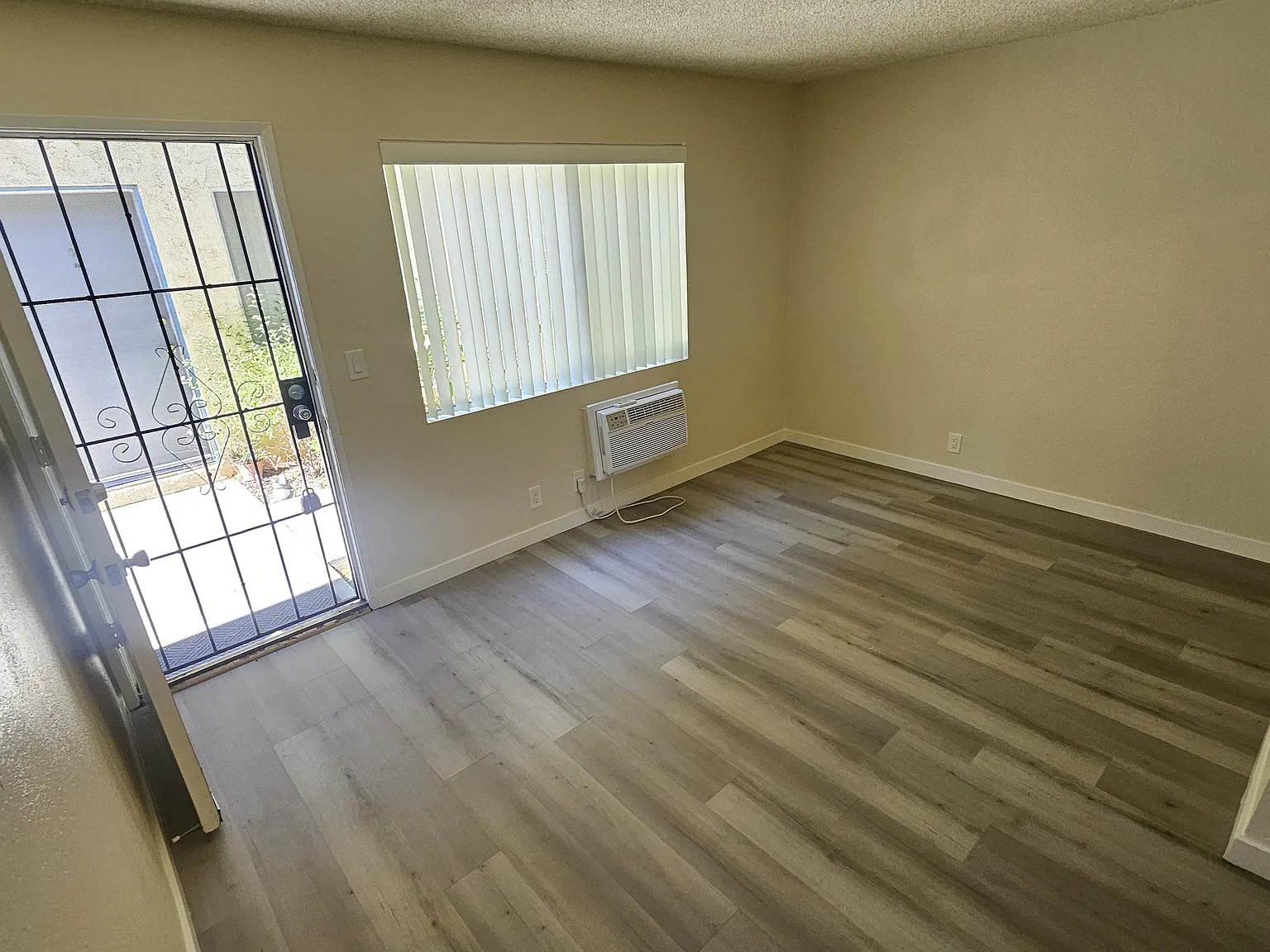 1 bed, 525 sqft, $1,650 — Photo 3