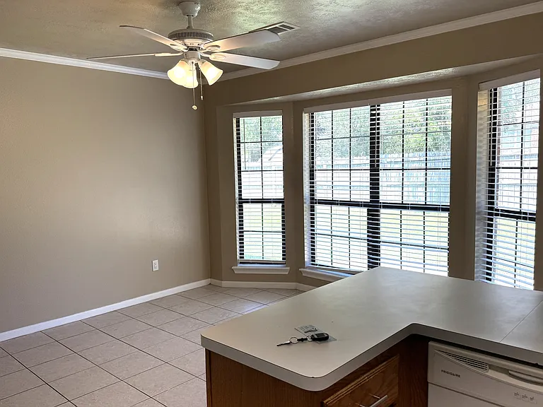 1505 Richland Ct N — Photo 22