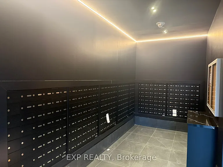 270 Dufferin St #LPH02 — Photo 19