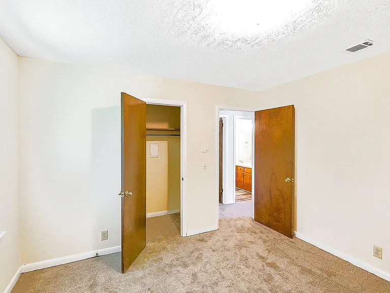 3497 McGavock Pike #B — Photo 13