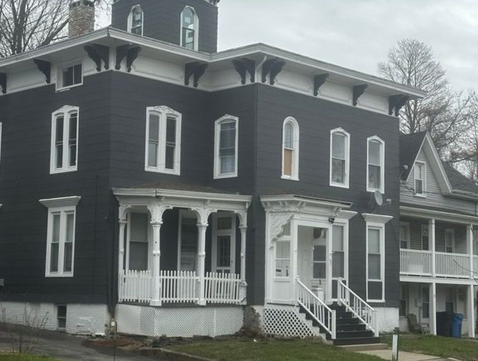 1st image of 7 McKinley Avenue