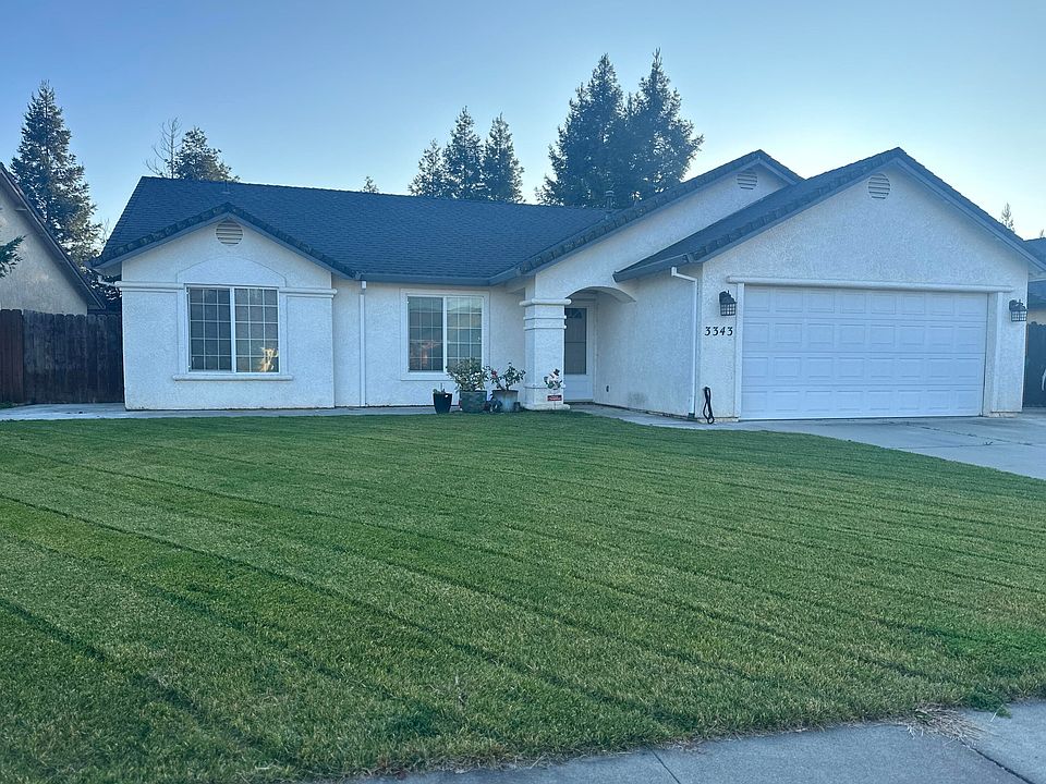 1st image of 3343 Oak St