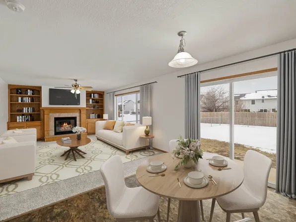 2326 NW Maple St, Ankeny, IA 50023