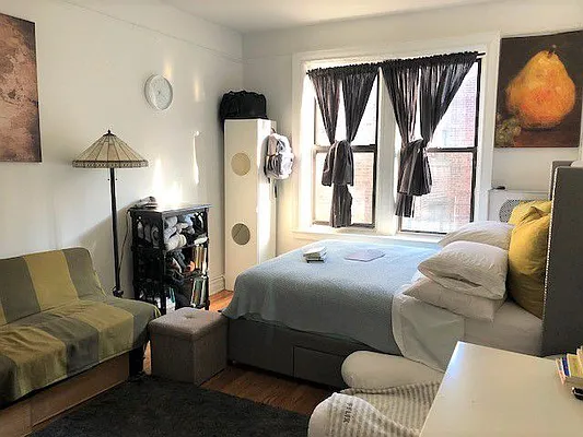 Rented by Atias Enterprises Inc | media 33