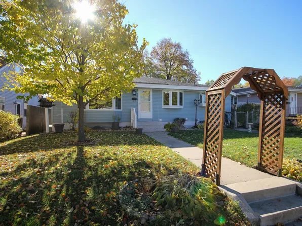 4239 W 125th St, Savage, MN 55378