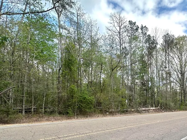 S Hatley Rd, Amory, MS 38821