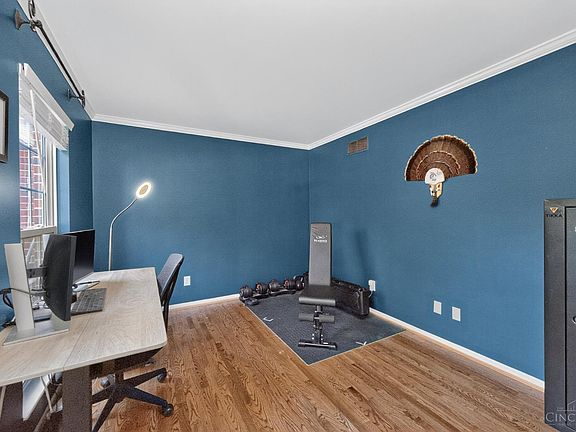 5th image of 1111 Springridge Ct