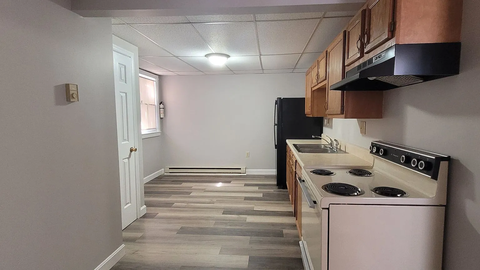 First floor 1 Bedroom apartment in Columbia — Photo 2