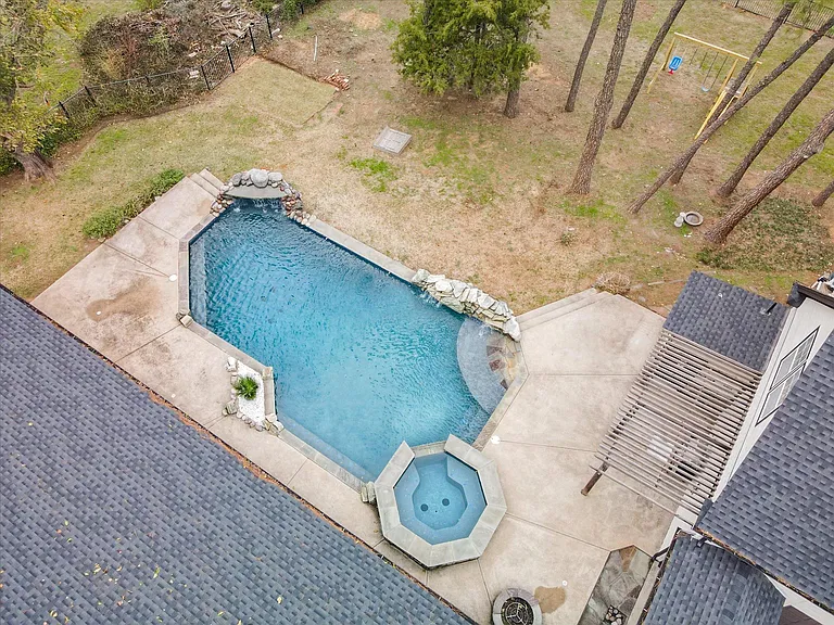 1201 Melissa Dr — Photo 50