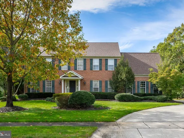 202 Shetland Ct, Mullica Hill, NJ 08062