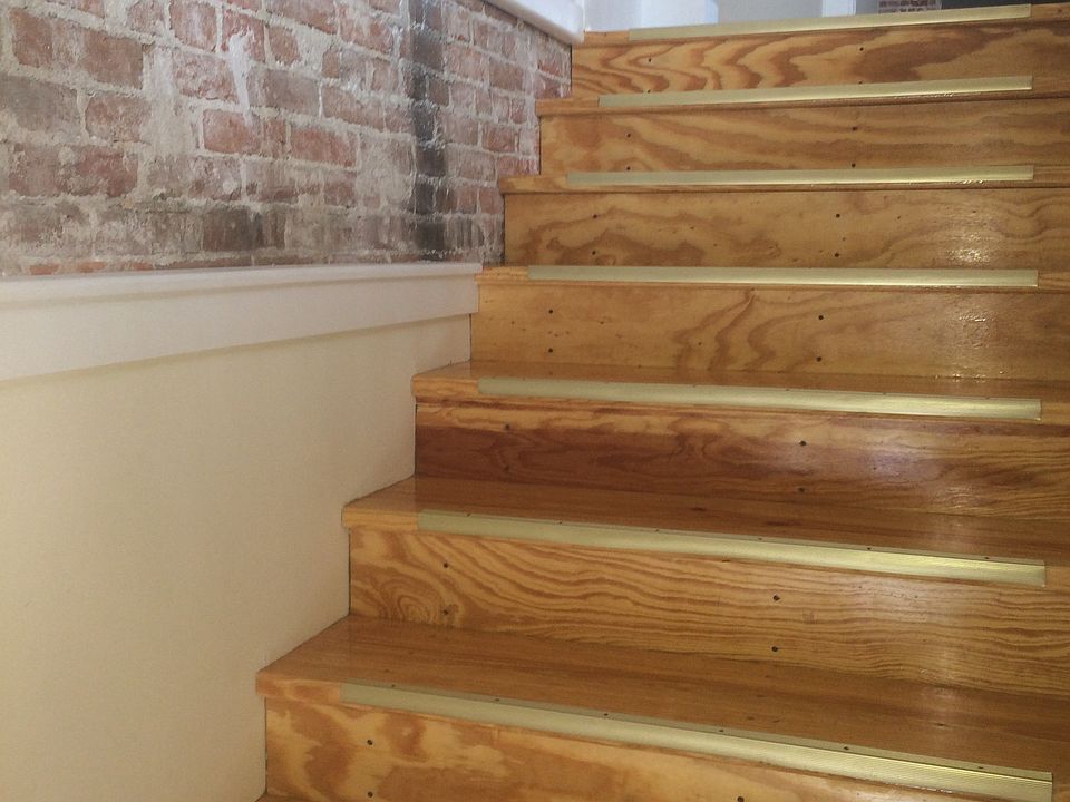 Front stairwell entry