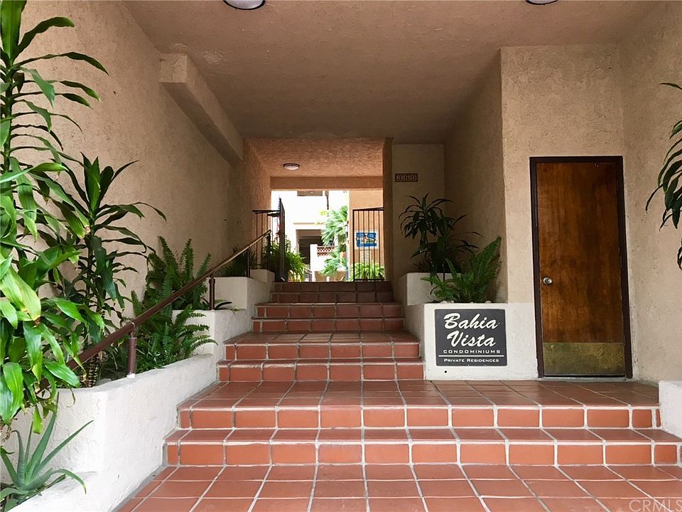 1st image of 360 Clemente Ave APT A12
