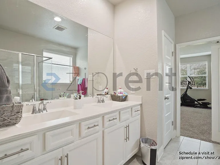 6611 Gentry Farm — Photo 10