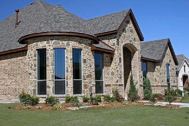 2nd image of 2501 Waterstone Ln