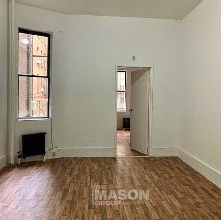 3rd image of 531 E 81st St APT 1A