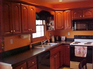 208 Patton Ln, Mt Washington, KY 40047