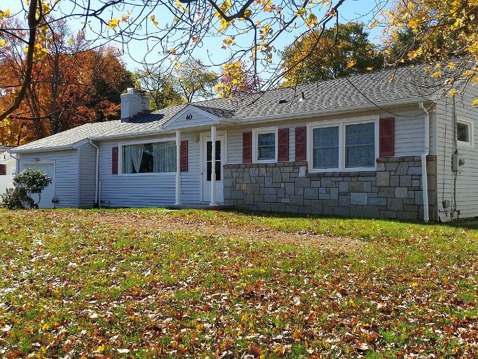 40 Meadowbrook Rd Danbury, CT