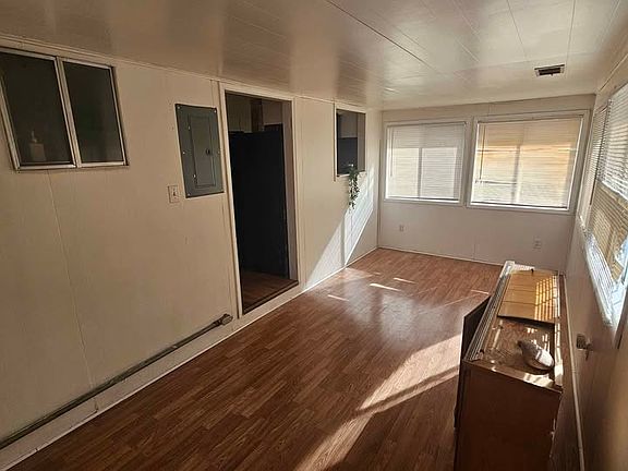 3rd image of 1219 Berkley Ave #B