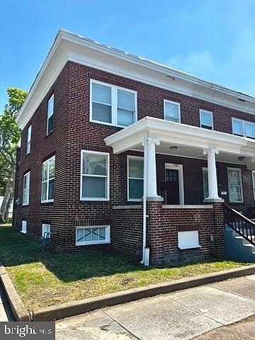 1st image of 2347 N 4th St