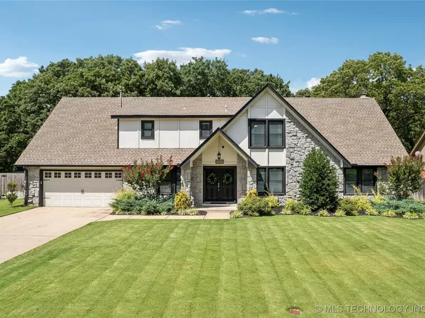 5829 E 97th St, Tulsa, OK 74137