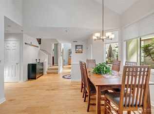 Canterbury At Inglewood, Kenmore, WA 98028