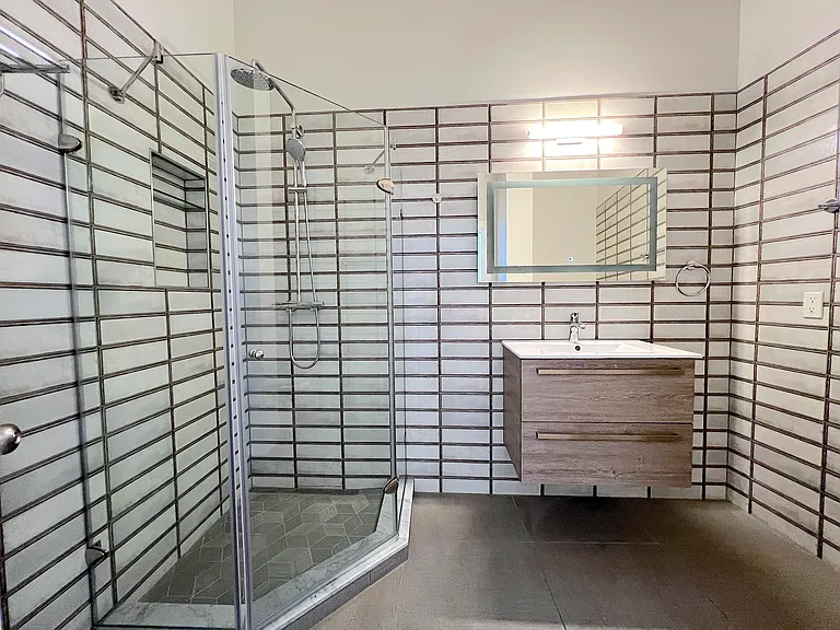 1410 Gratiot Ave #302 — Photo 7