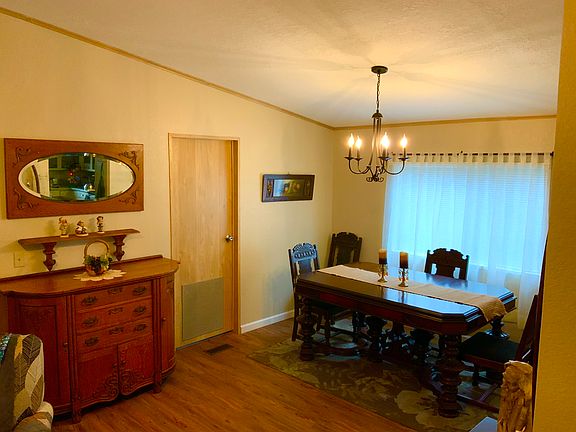 3rd image of 425 Chuckanut Dr N Trailer 50
