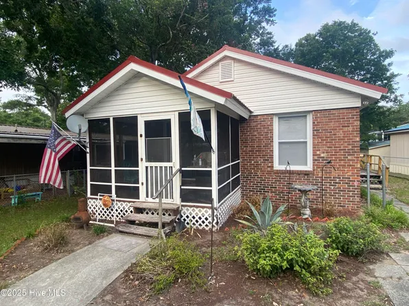 2570 Cutlass Drive SW, Supply, NC 28462