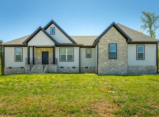 2892 Stonesage Rd, Soddy Daisy, TN 37379