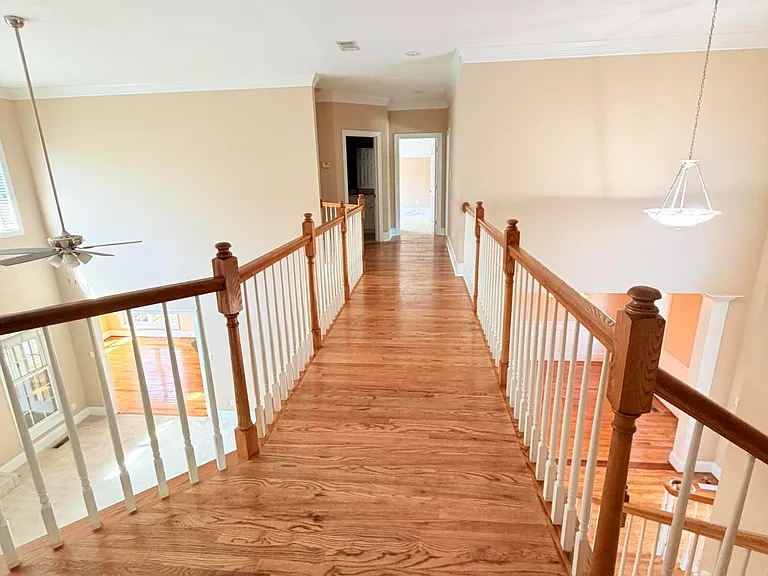 1605 Jamestown Ave — Photo 31