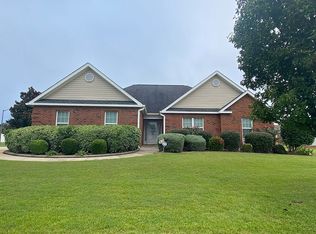 301 Minter Dr, Warner Robins, GA 31088