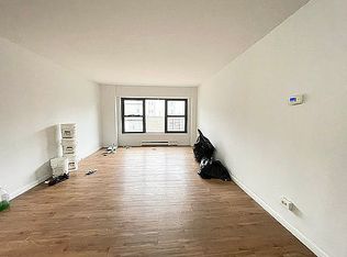 410 Saint Nicholas Ave #5H, New York, NY 10027