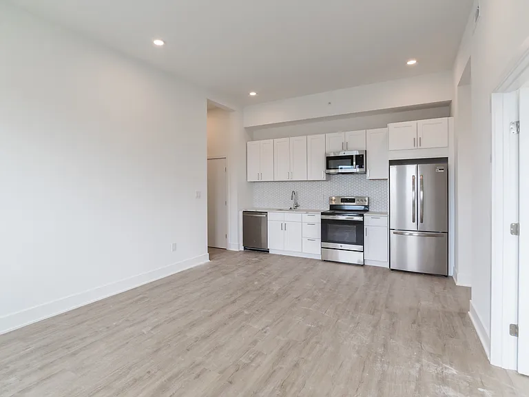 1622 Point Breeze Ave — Photo 43