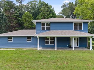 2323 Lyons Ln, Soddy Daisy, TN 37379