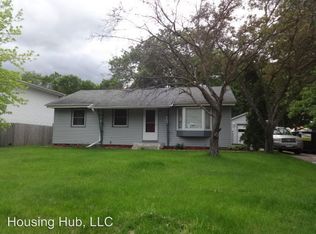 263 Twilite Ter, Circle Pines, MN 55014