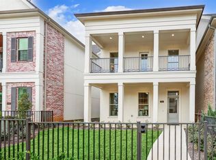 2042 Carlson Creek Dr, Spring, TX 77380
