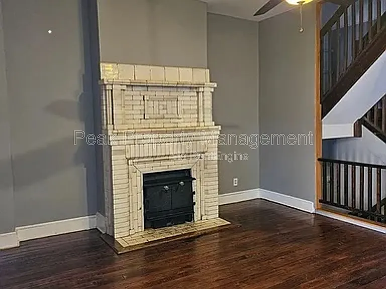 216 N 32nd St #A — Photo 20