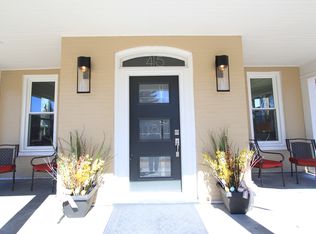 415 W Cook St, Portage, WI 53901