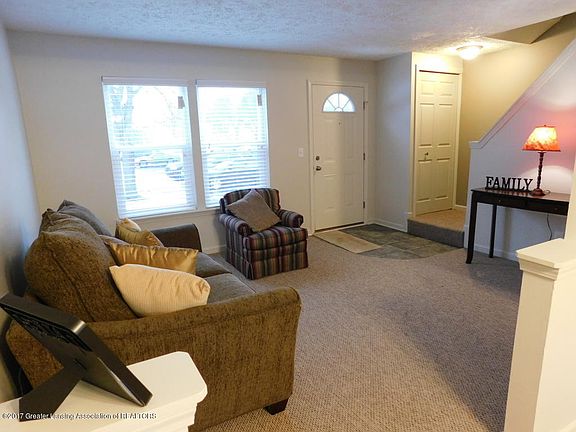 2nd image of 1733 Maisonette Dr