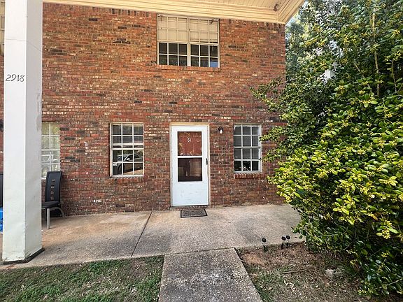 2nd image of 2918 5th Ave